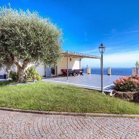 Villa Lucia Riviera Dei Fiori Pool - Happy Rentals Санремо Екстер'єр фото