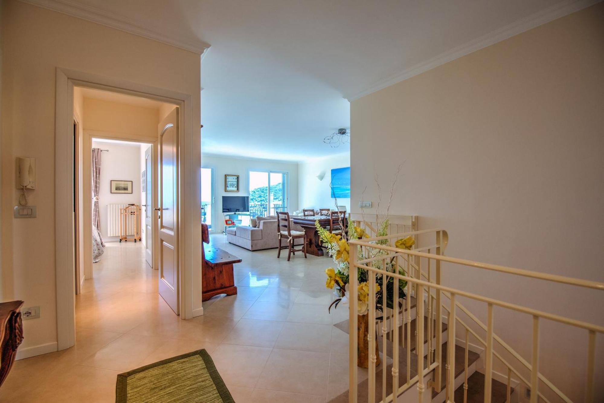 Villa Lucia Riviera Dei Fiori Pool - Happy Rentals Санремо Екстер'єр фото