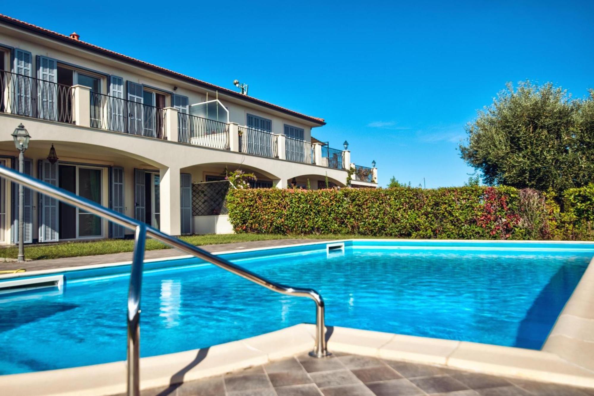 Villa Lucia Riviera Dei Fiori Pool - Happy Rentals Санремо Екстер'єр фото